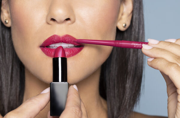 Plush Lipliner