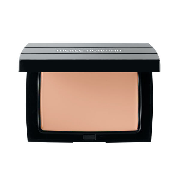 Total Finish Compact Makeup Medium Neutral