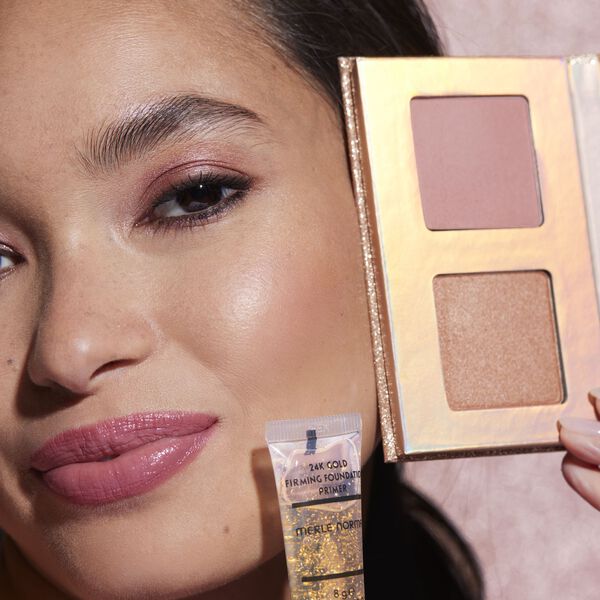 Charming Cheeks (comes with trial-sized 24K Gold Firming Foundation Primer)